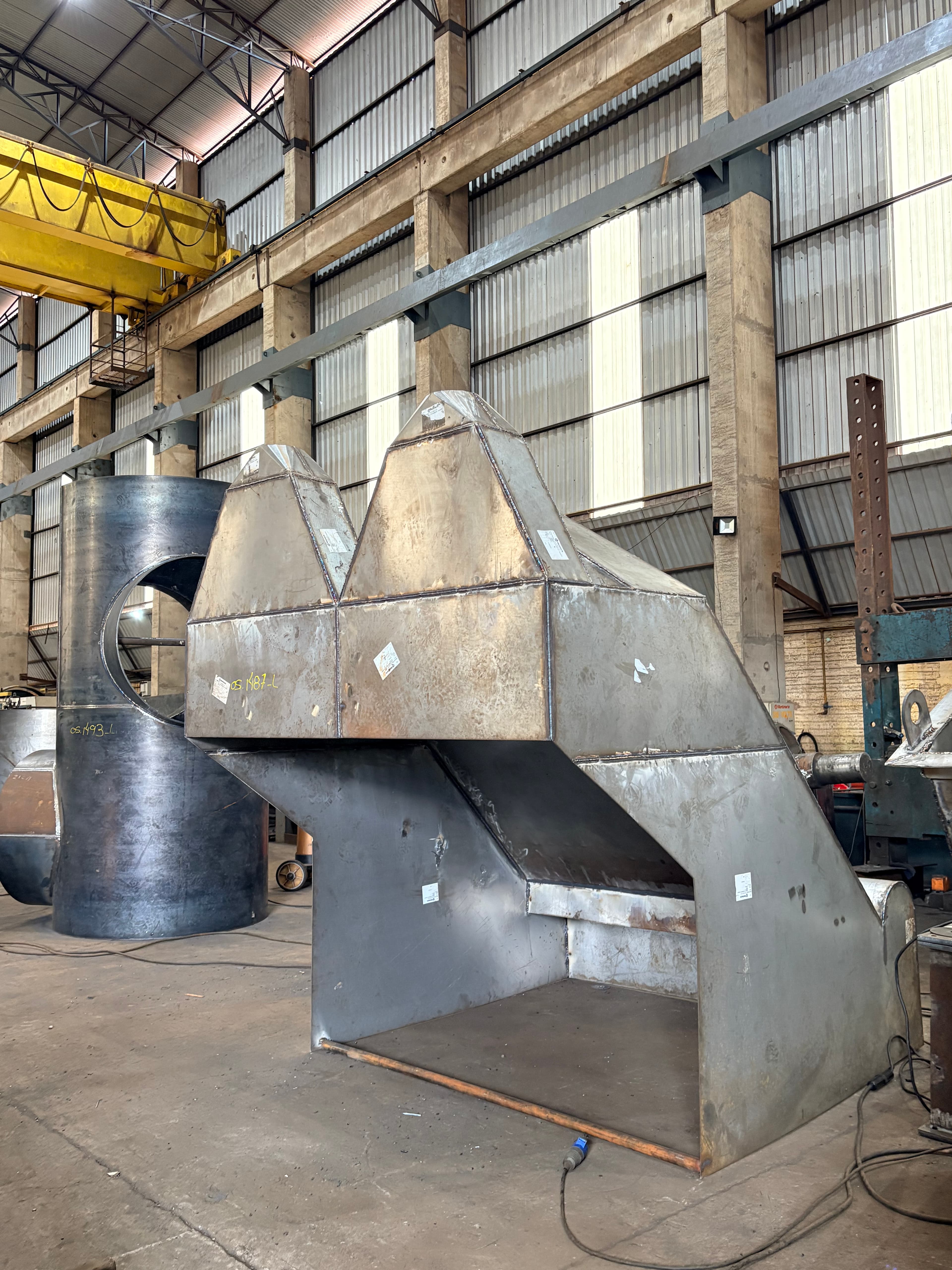 Caldeiraria leve e pesada